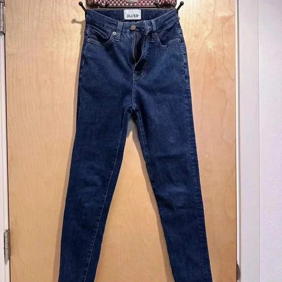 Duer High Waisted Blue Skinny Jeans (Size 24x31) - Picture 1 of 3